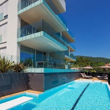 Deluxe With Swimming Pool Apartman Opatija